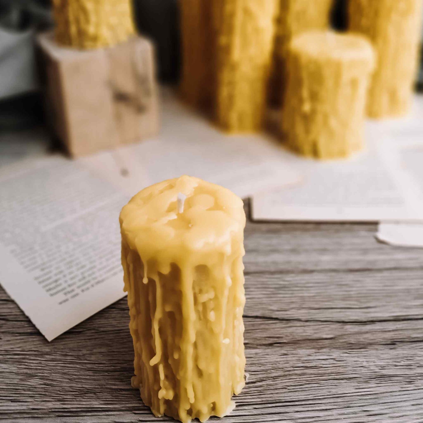 Detailed guide on beeswax candles, featuring their natural bloom, alongside tips for maximizing burn time and care instructions